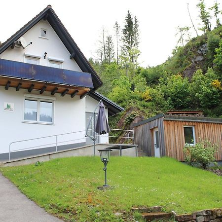 Ferienhaus Rauhfelsen 拜尔斯布龙 外观 照片