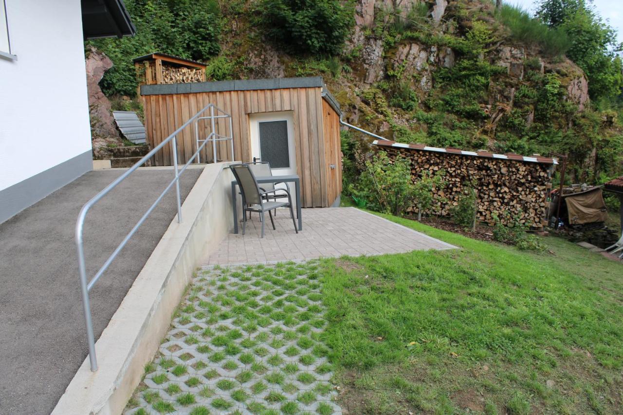 Ferienhaus Rauhfelsen 拜尔斯布龙 外观 照片